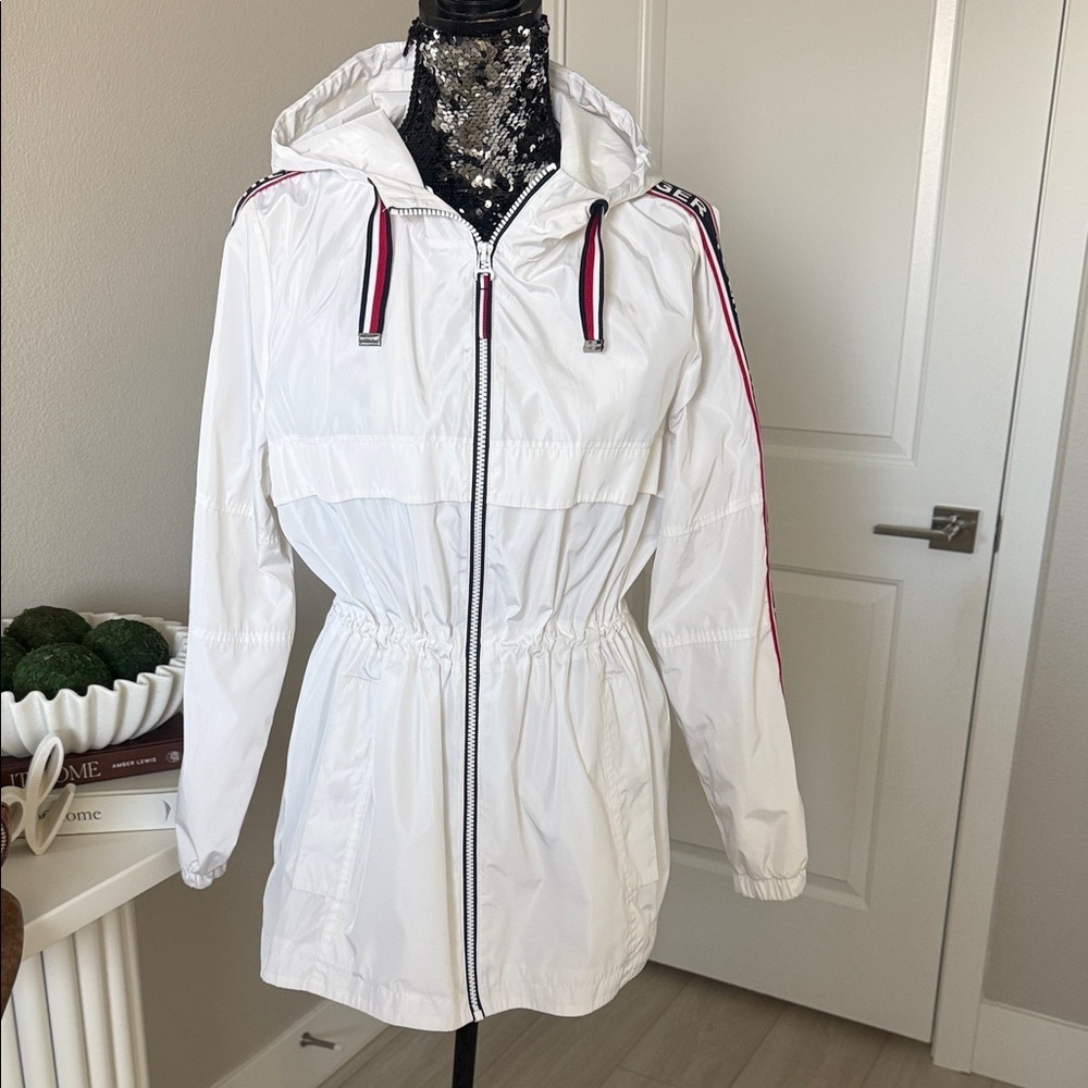 Tommy Hilfiger White Hooded Ski Jacket